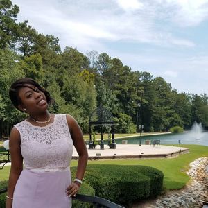 Meet your Posher, Queeny juliette